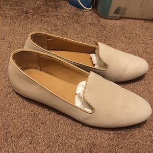 J.crew loafers flat shoes size 6, beige